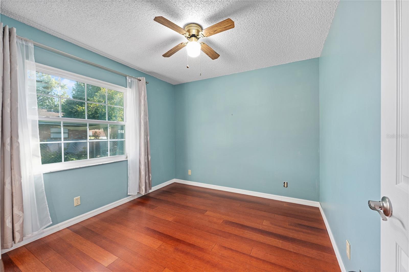 GREEN MEADOWS FIRST ADD - Residential