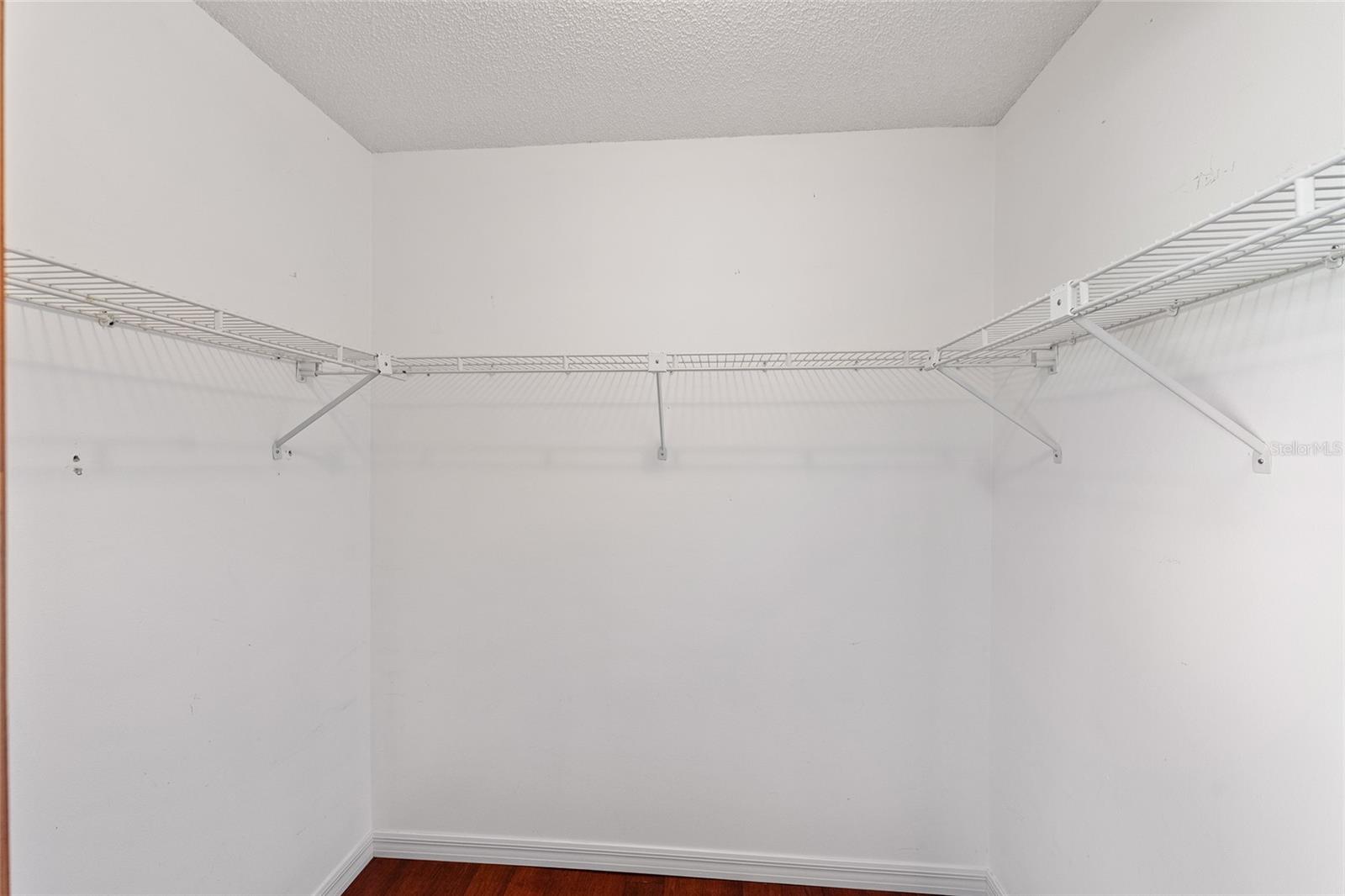 GREEN MEADOWS FIRST ADD - Residential