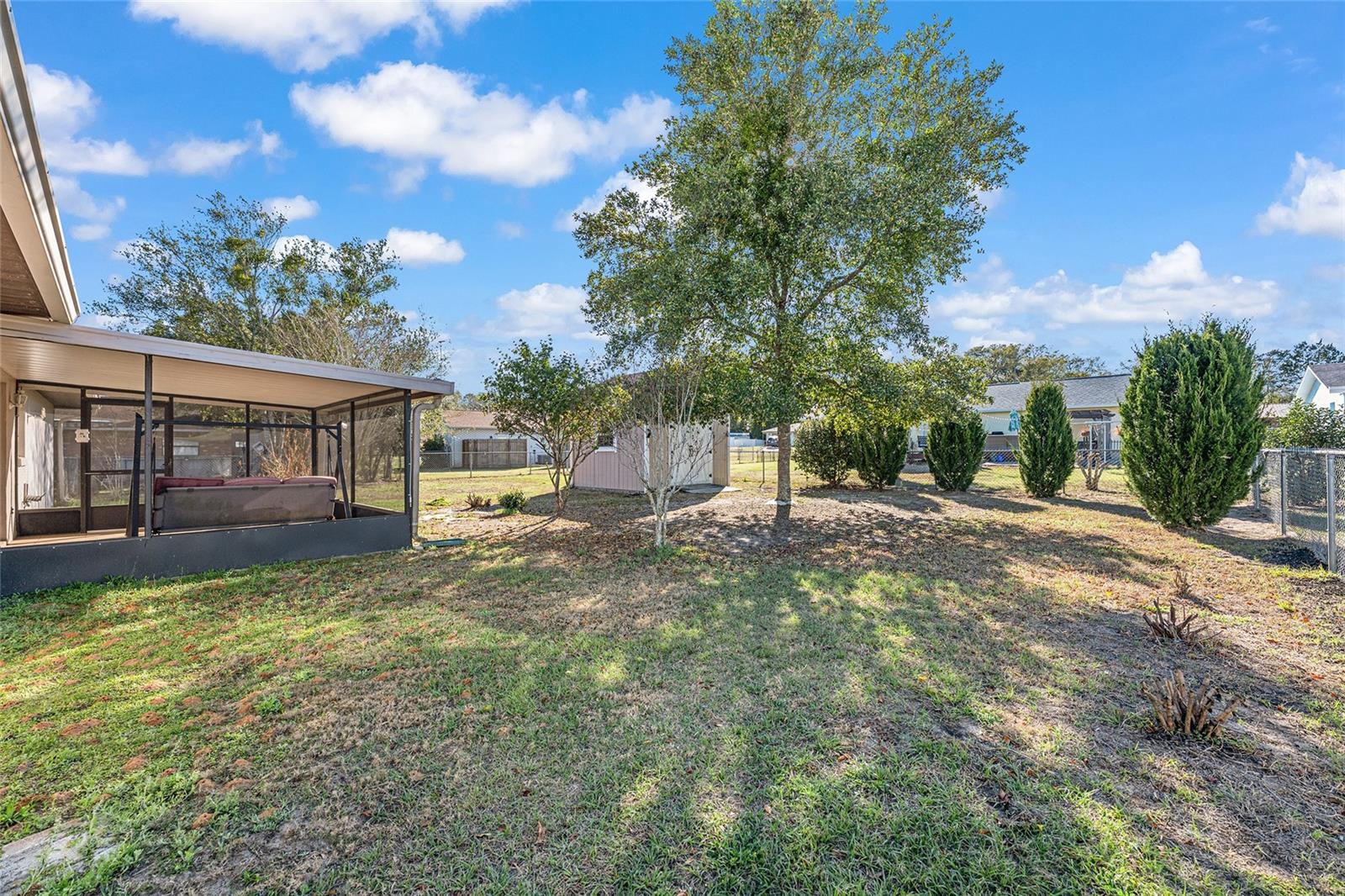 GREEN MEADOWS FIRST ADD - Residential