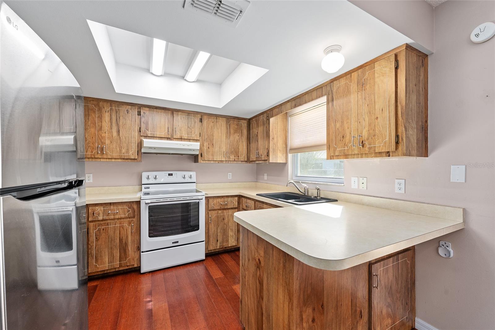 GREEN MEADOWS FIRST ADD - Residential