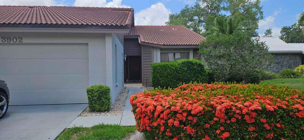 Photo of 3902 Wilshire Drive #98, Sarasota, FL 34238 (MLS # A4697323)