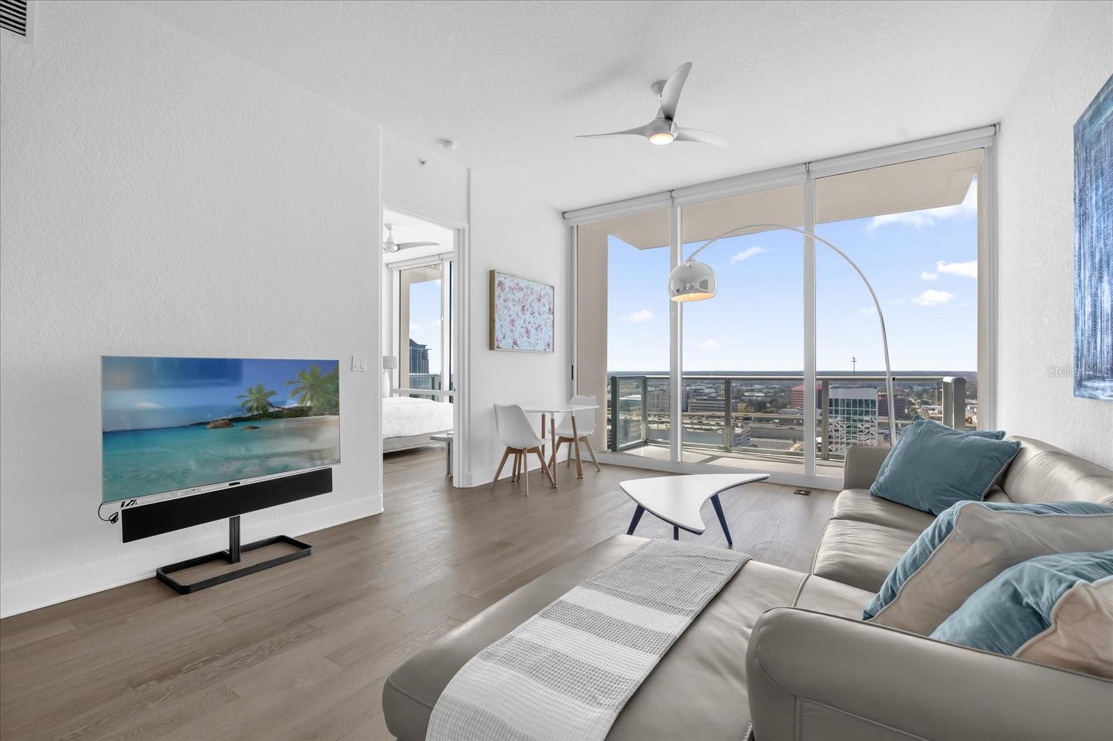 VUE/LK EOLA - Residential