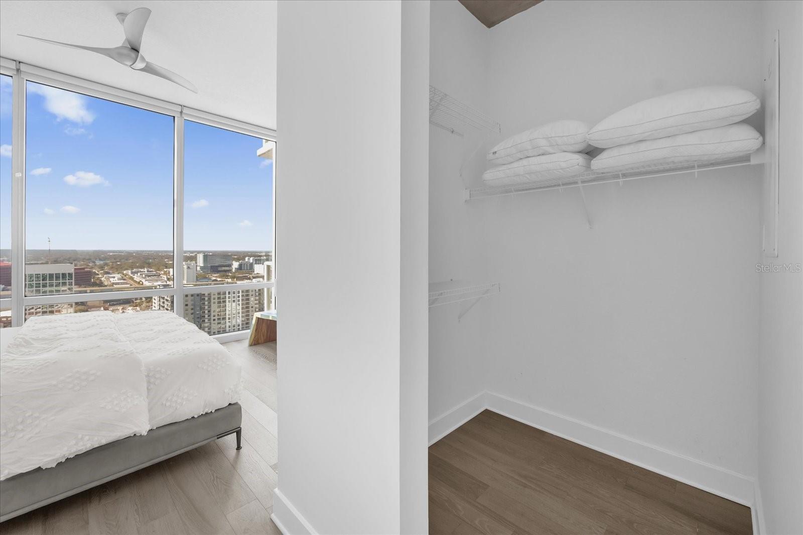 VUE/LK EOLA - Residential