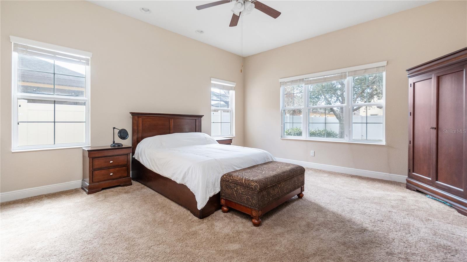 MANORS AT FOREST GLEN - Residential