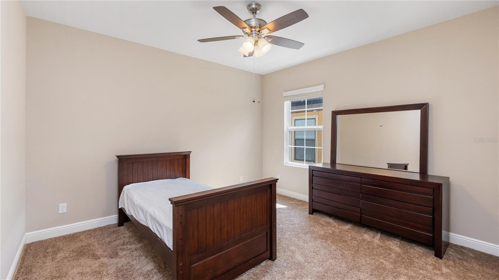 MANORS AT FOREST GLEN - Residential