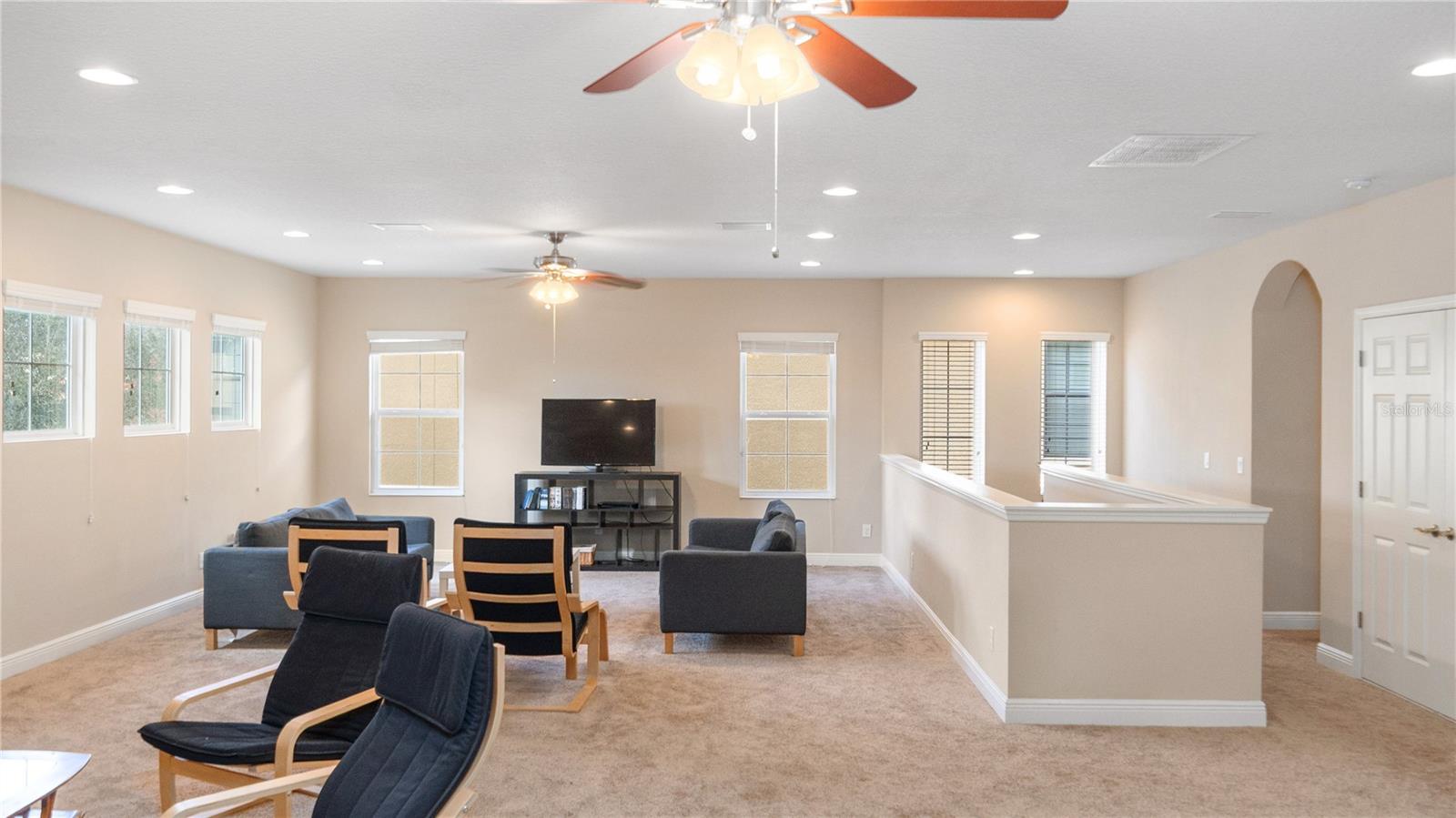 MANORS AT FOREST GLEN - Residential