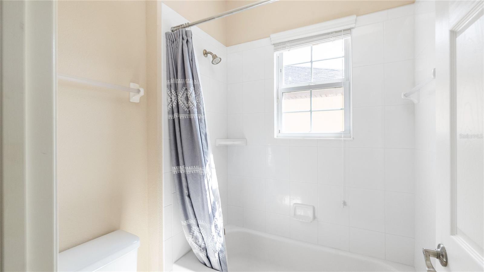 MANORS AT FOREST GLEN - Residential