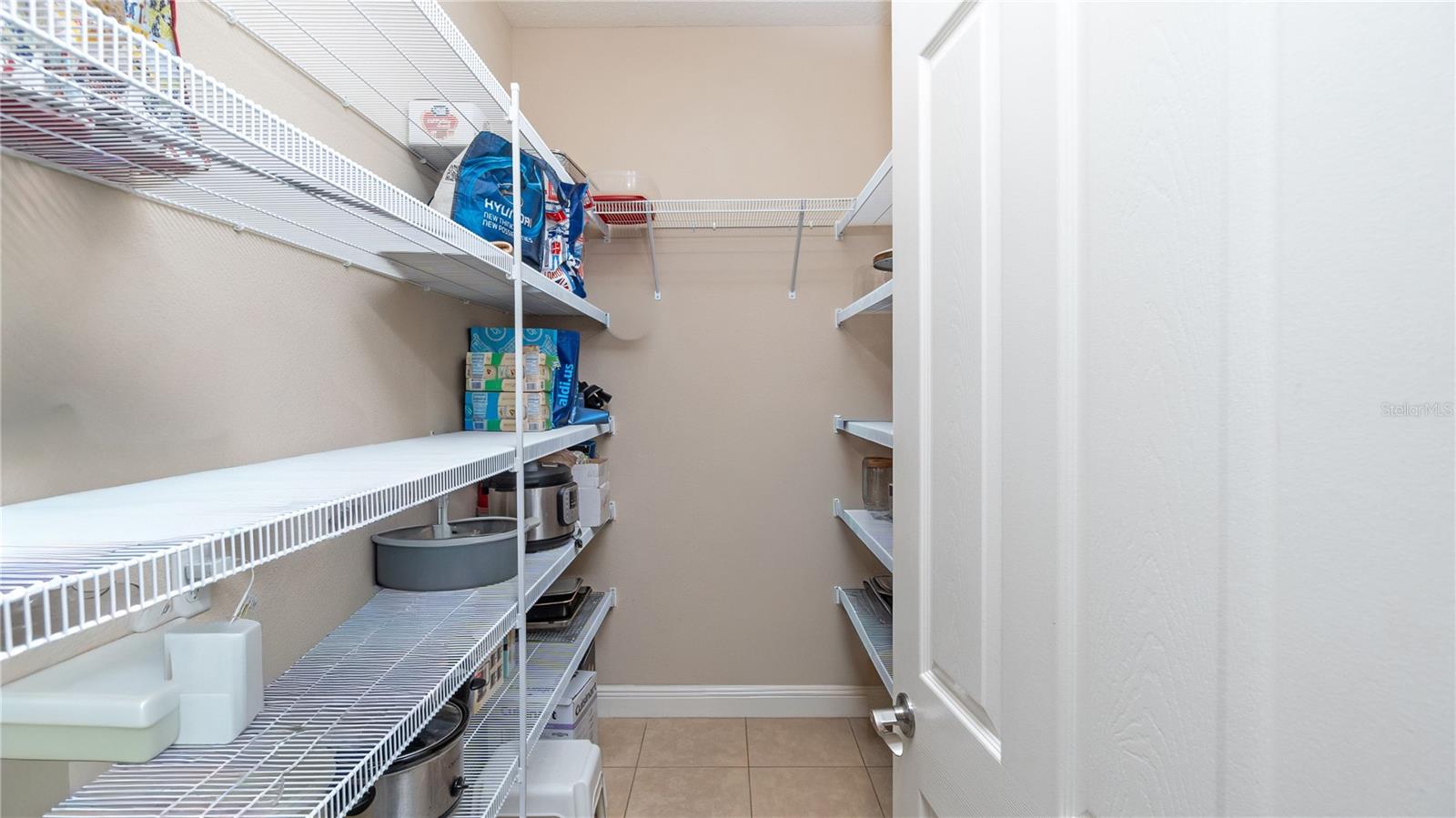 MANORS AT FOREST GLEN - Residential