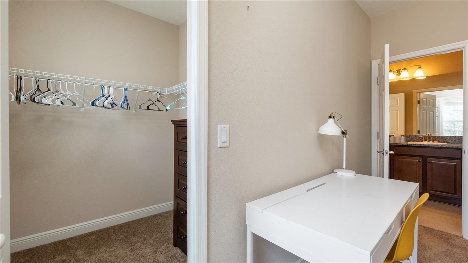 MANORS AT FOREST GLEN - Residential