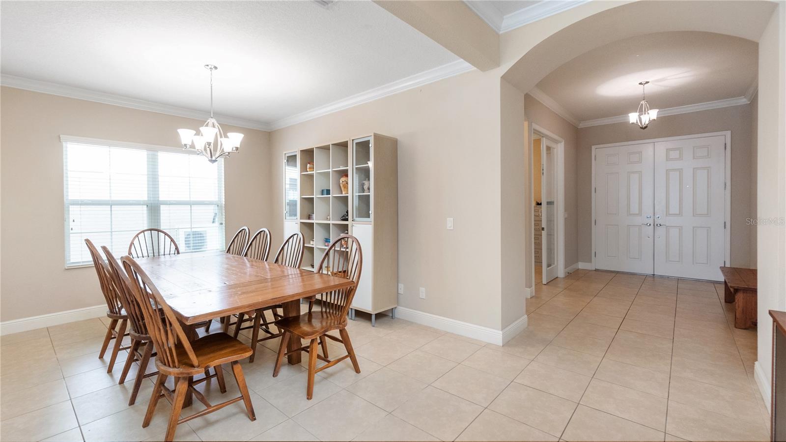 MANORS AT FOREST GLEN - Residential