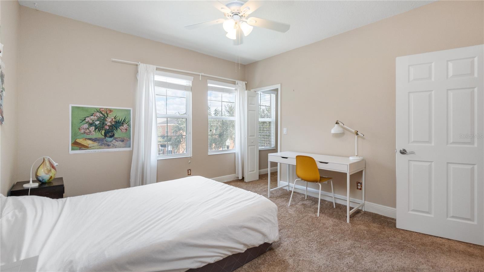 MANORS AT FOREST GLEN - Residential