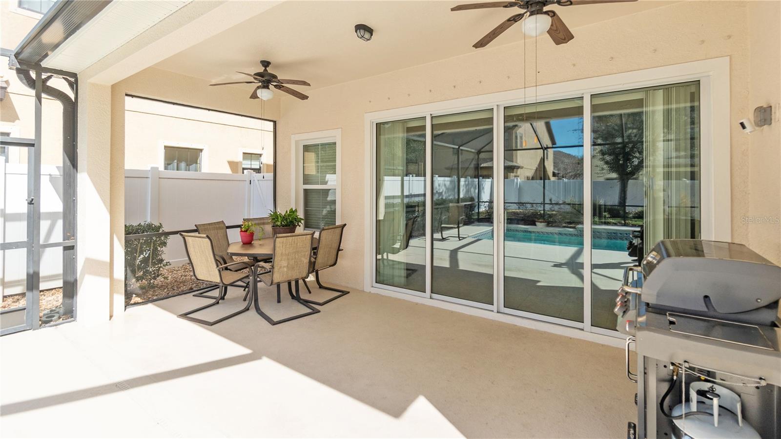 MANORS AT FOREST GLEN - Residential