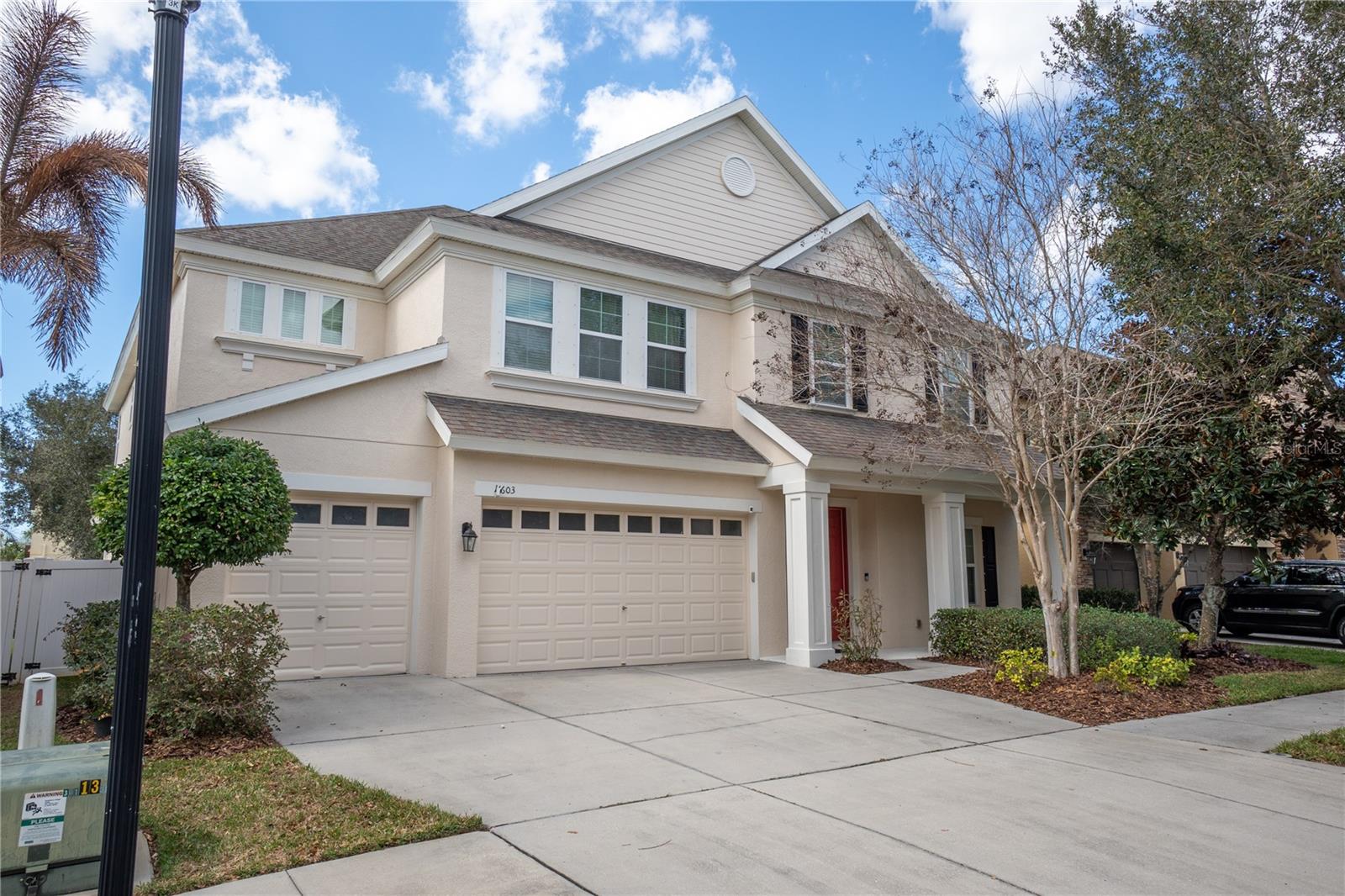 MANORS AT FOREST GLEN - Residential