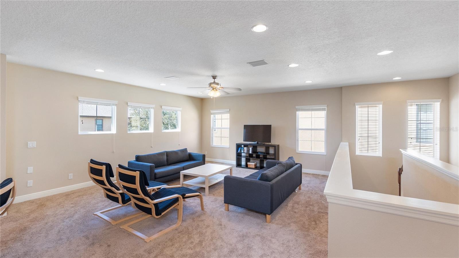 MANORS AT FOREST GLEN - Residential