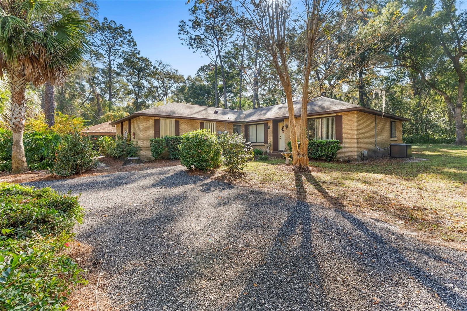 RYGATE - Residential