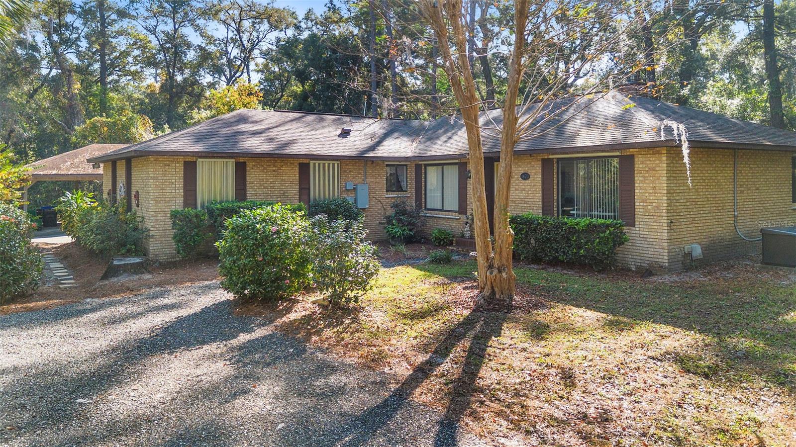 RYGATE - Residential