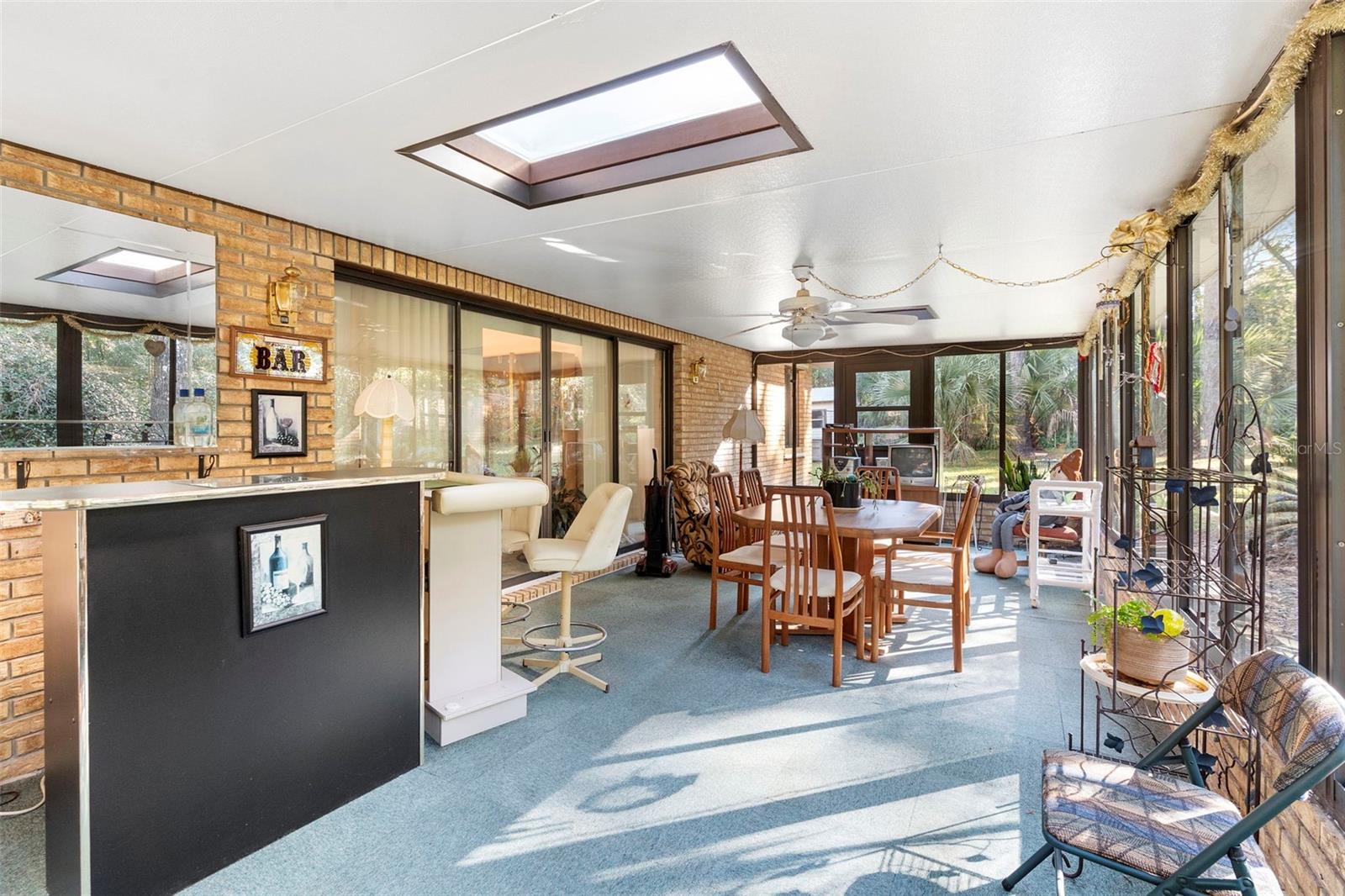 RYGATE - Residential