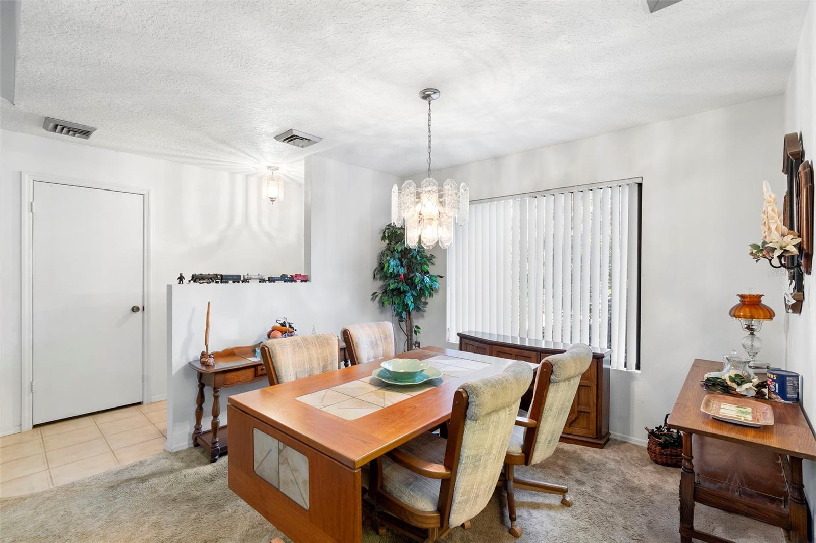 RYGATE - Residential