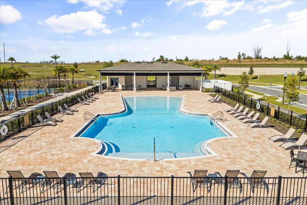 Photo of 16496 Silver Brook Way, Winter Garden, FL 34787 (MLS # O6357817)