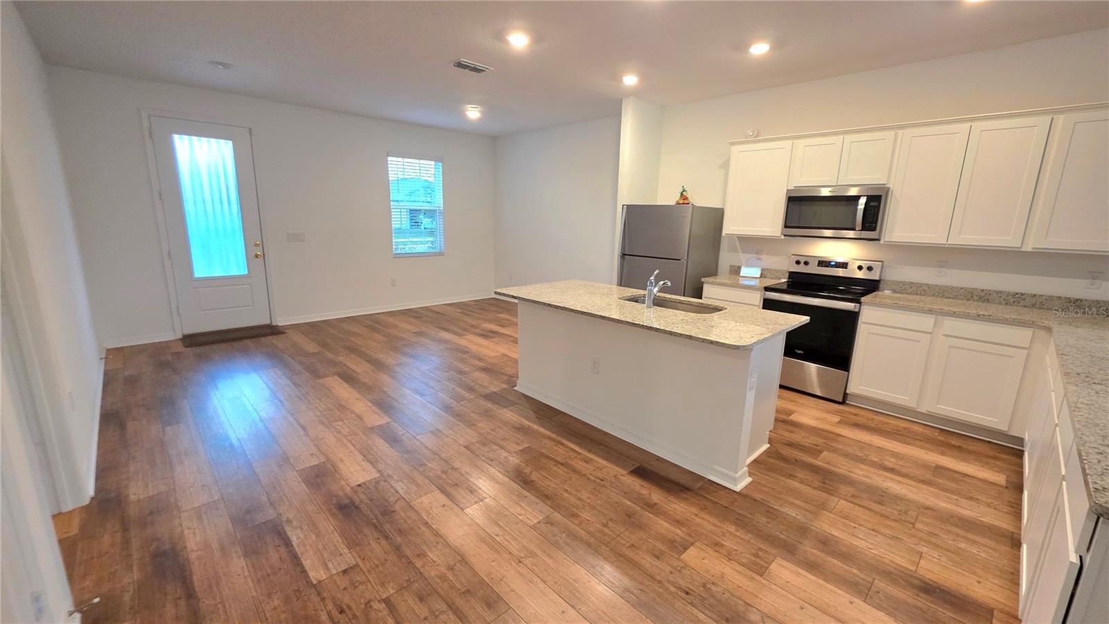RIVERSTONE PH 3 & 4 - Residential