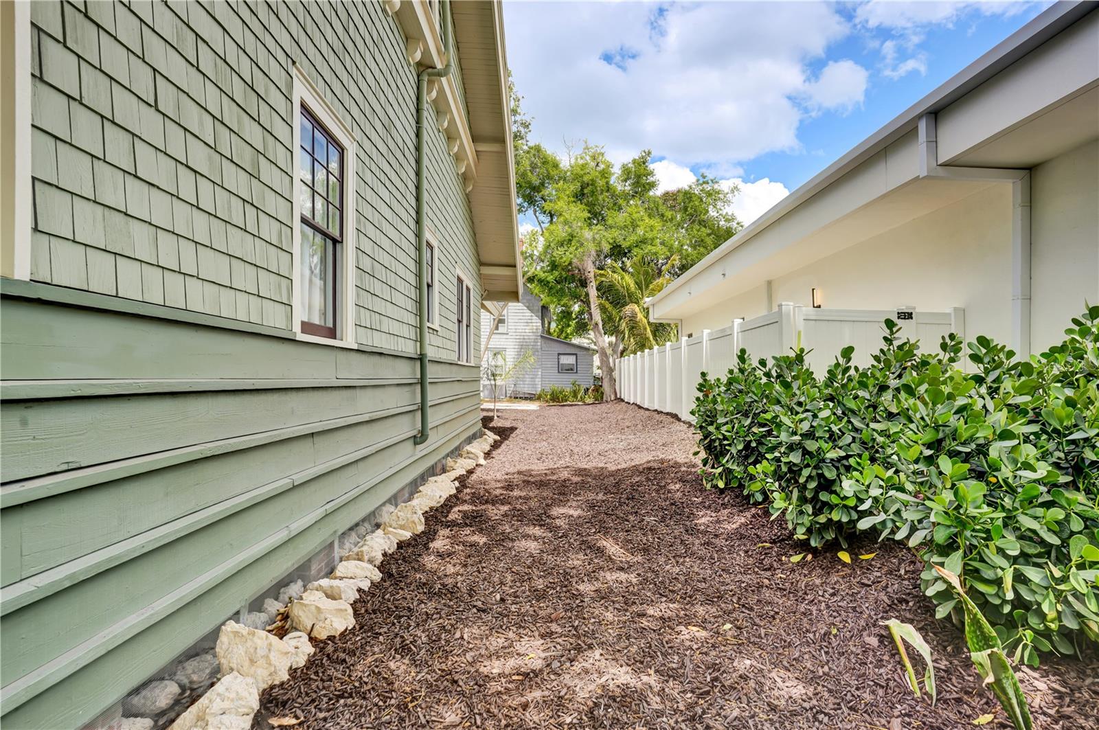 UPHAM ADD TO BRADENTON CONTINUED - Residential