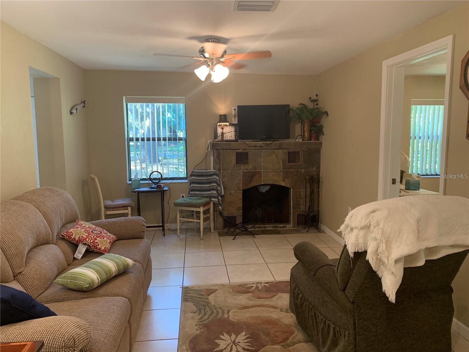 CHAR HARBOR - Residential Lease