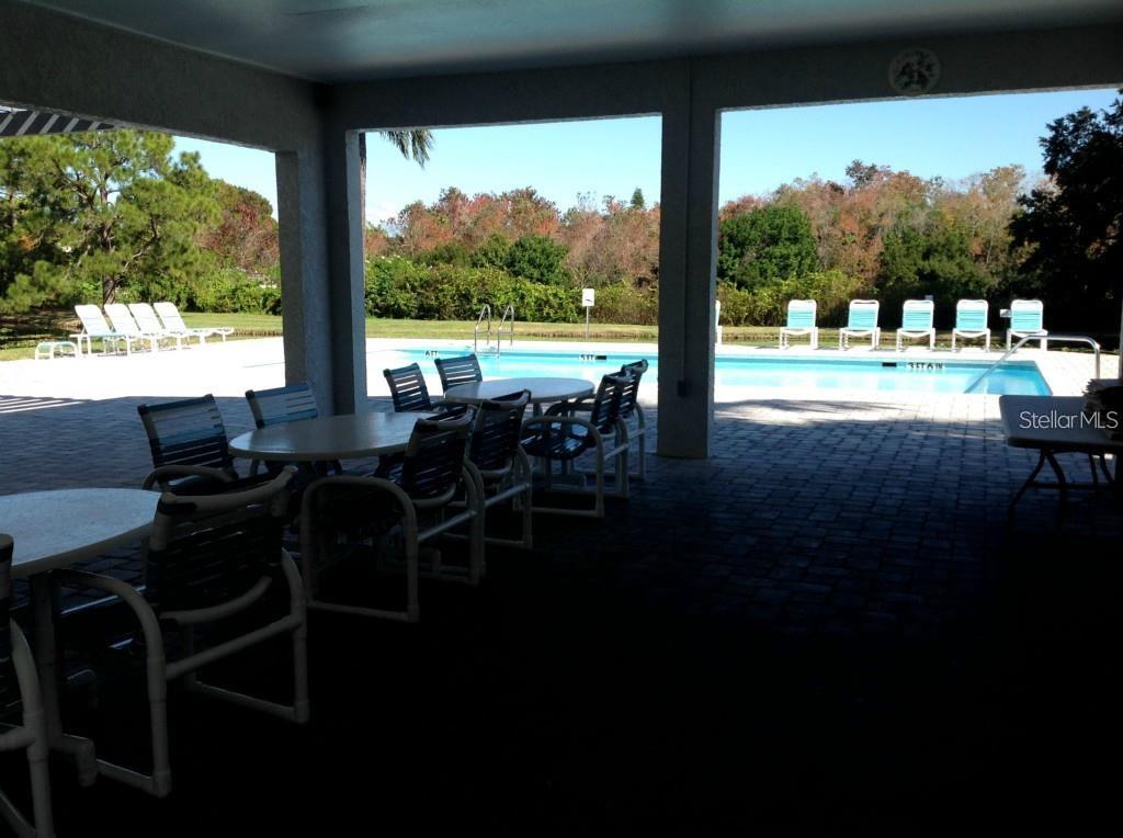 SHADOW LAKES CONDOS - Residential