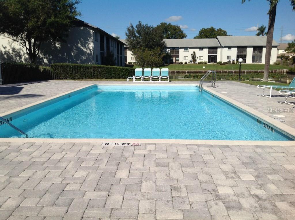 SHADOW LAKES CONDOS - Residential