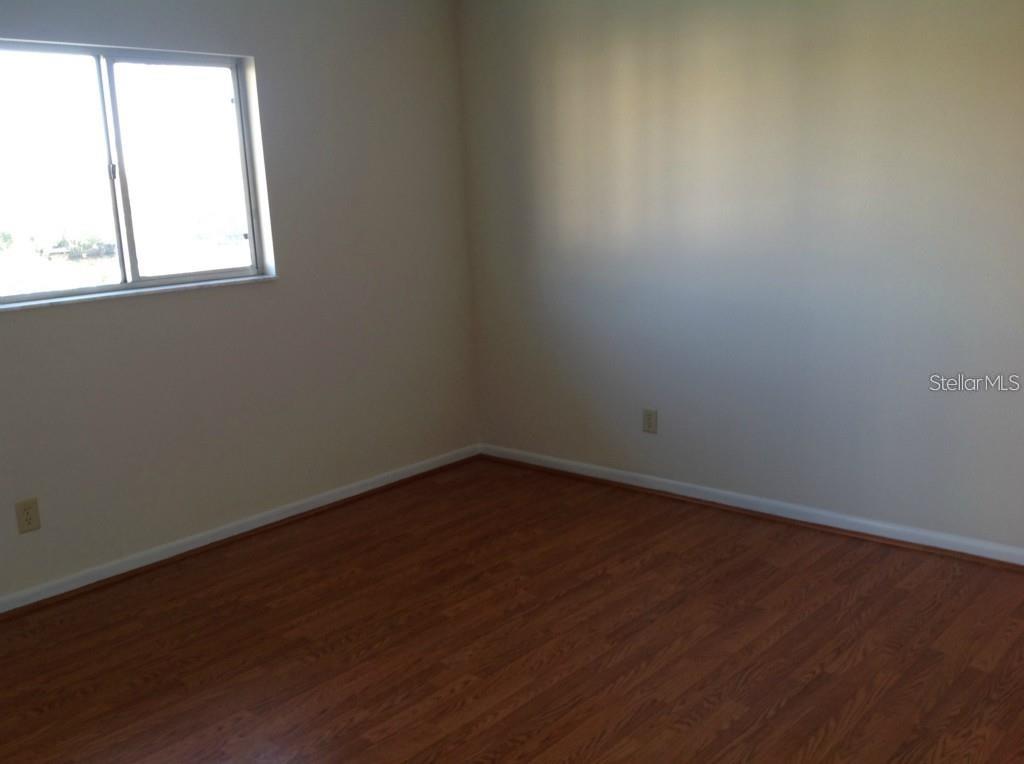 SHADOW LAKES CONDOS - Residential