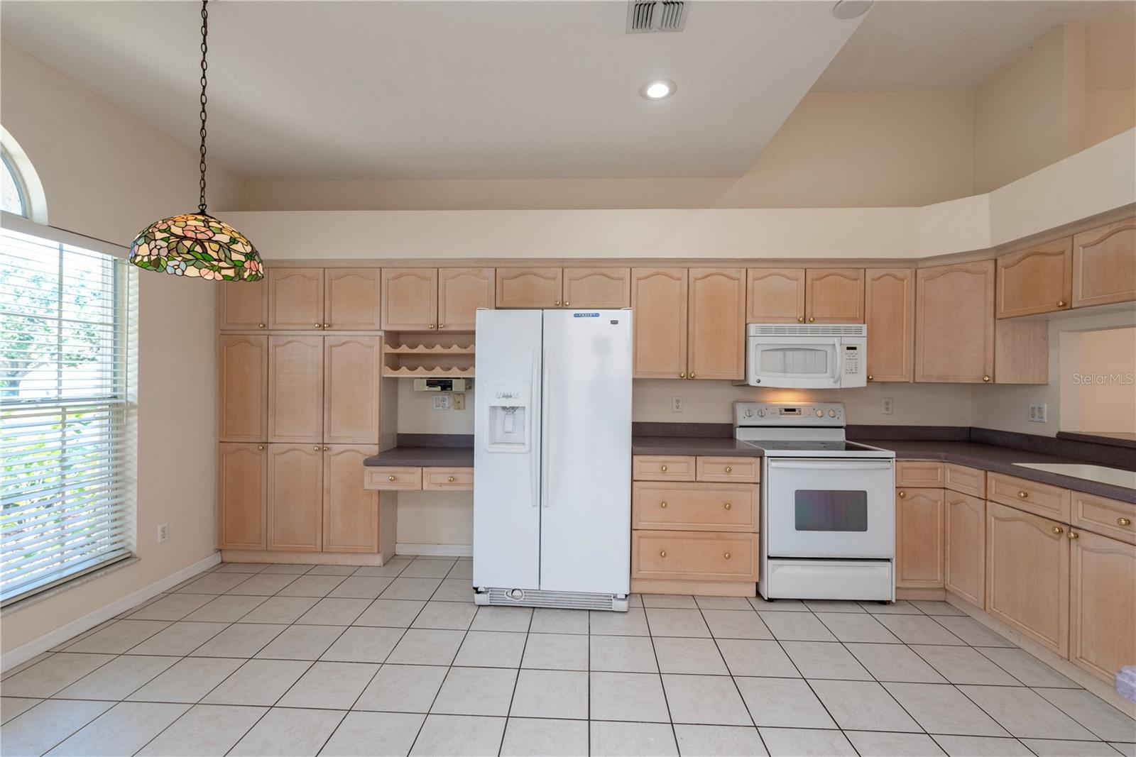 1126 HALEY LANE