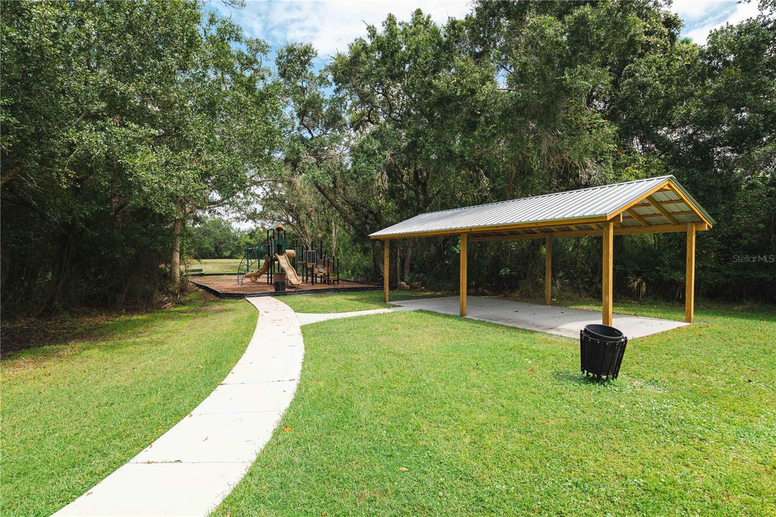 RIVER CHASE SUB - Residential