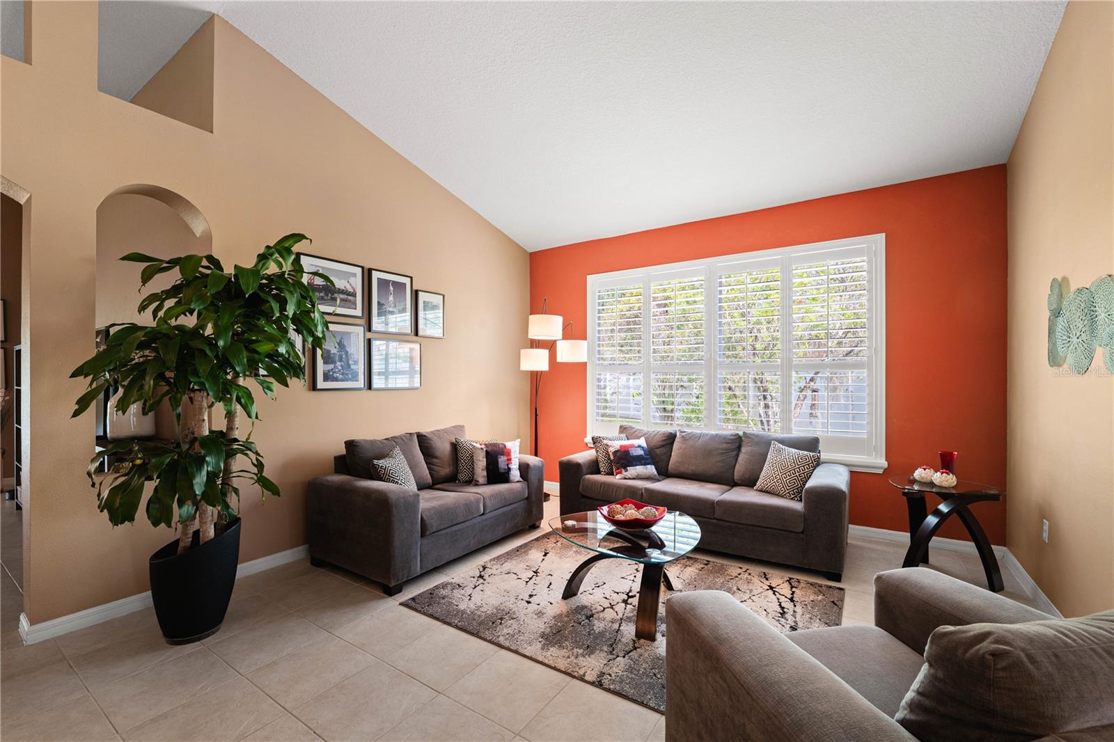 RIVER CHASE SUB - Residential