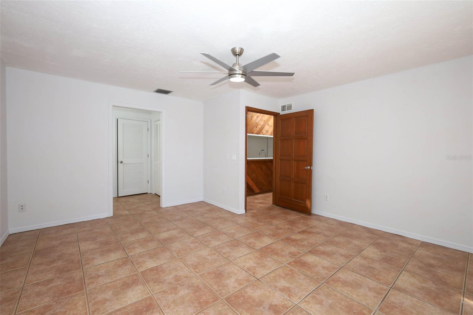 DELTONA LAKES UNIT 26 - Residential