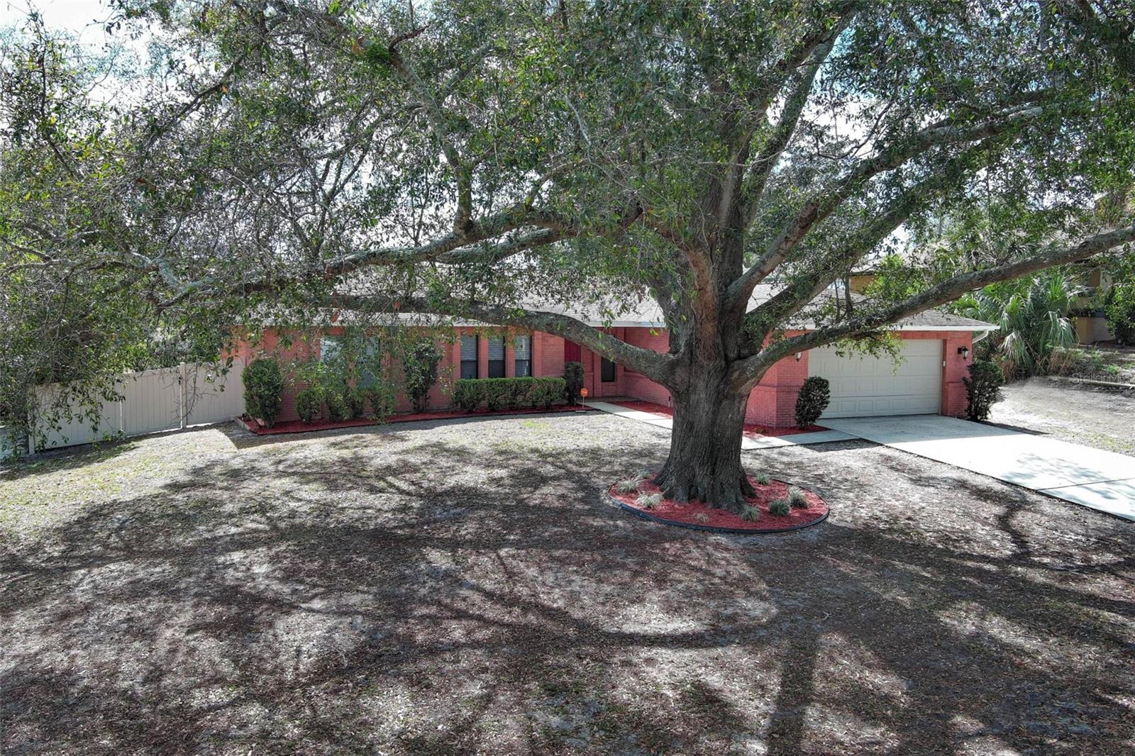 DELTONA LAKES UNIT 26 - Residential