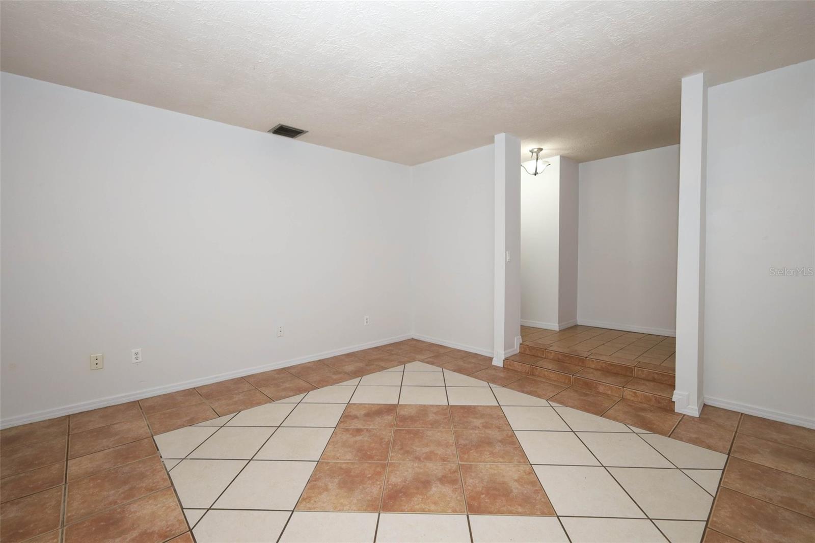 DELTONA LAKES UNIT 26 - Residential