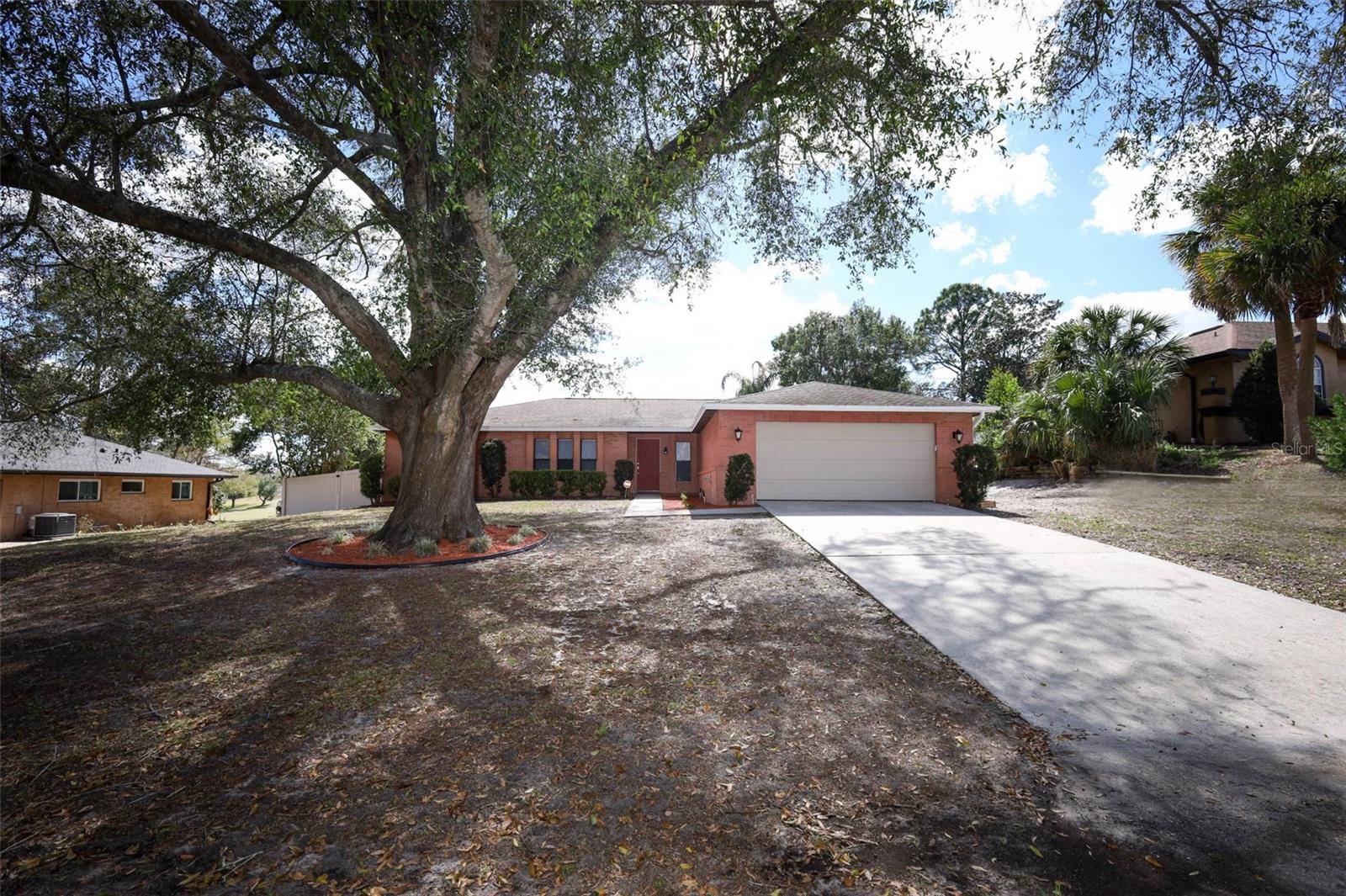 DELTONA LAKES UNIT 26 - Residential