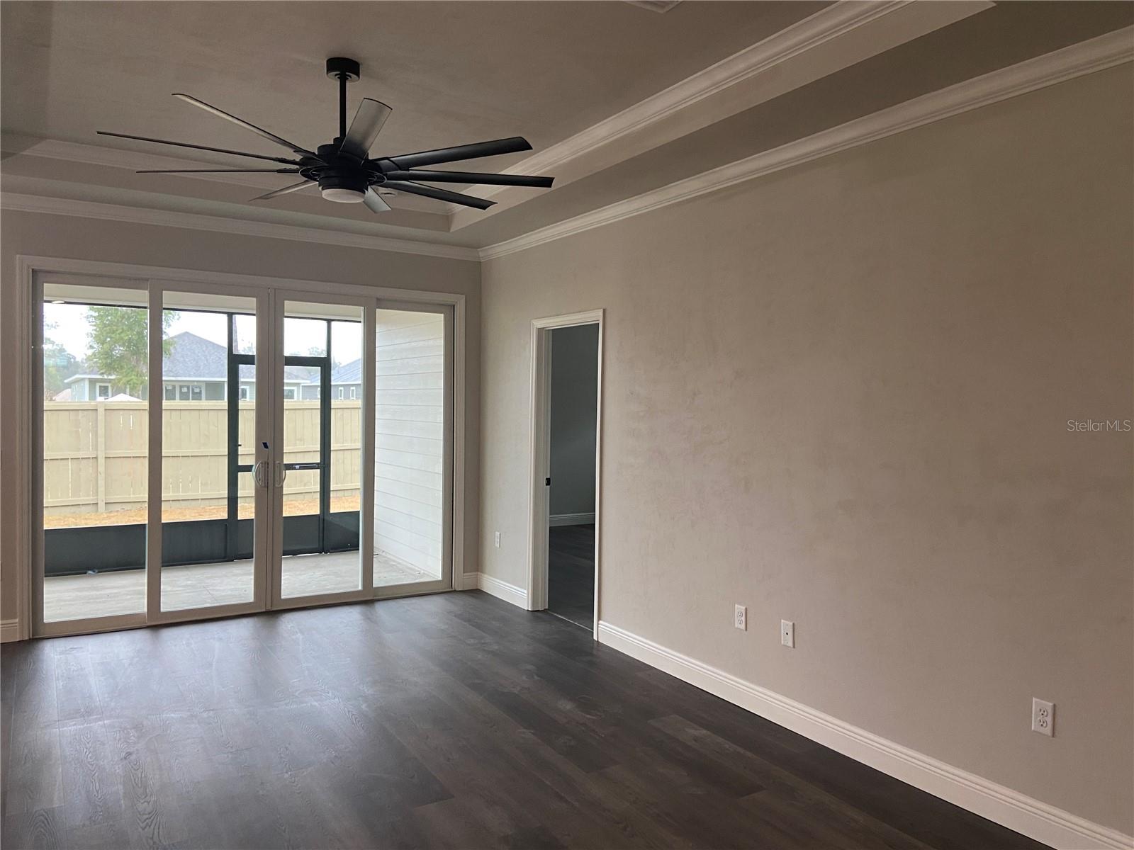 GRAND OAKS - Residential Lease