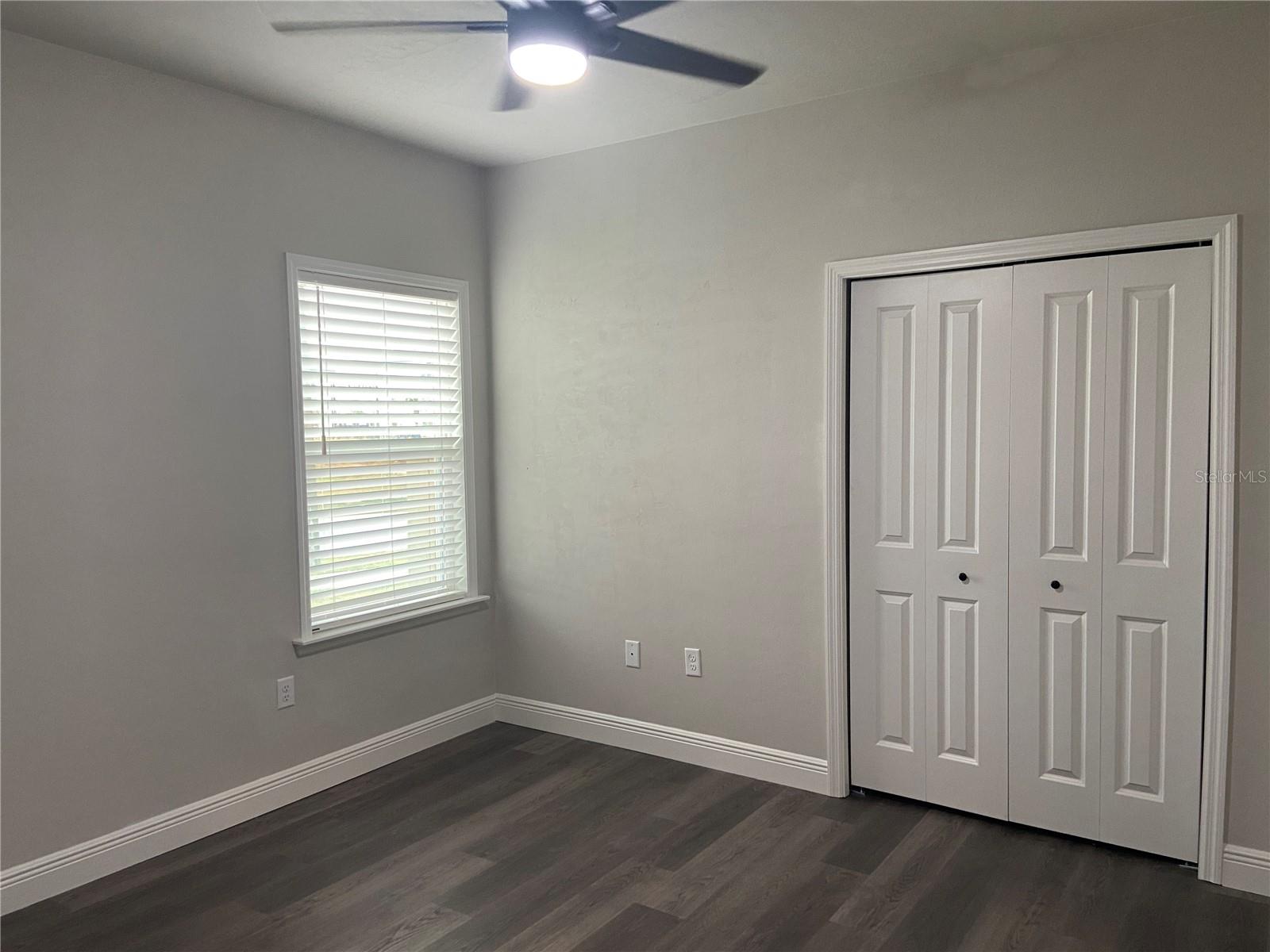 GRAND OAKS - Residential Lease