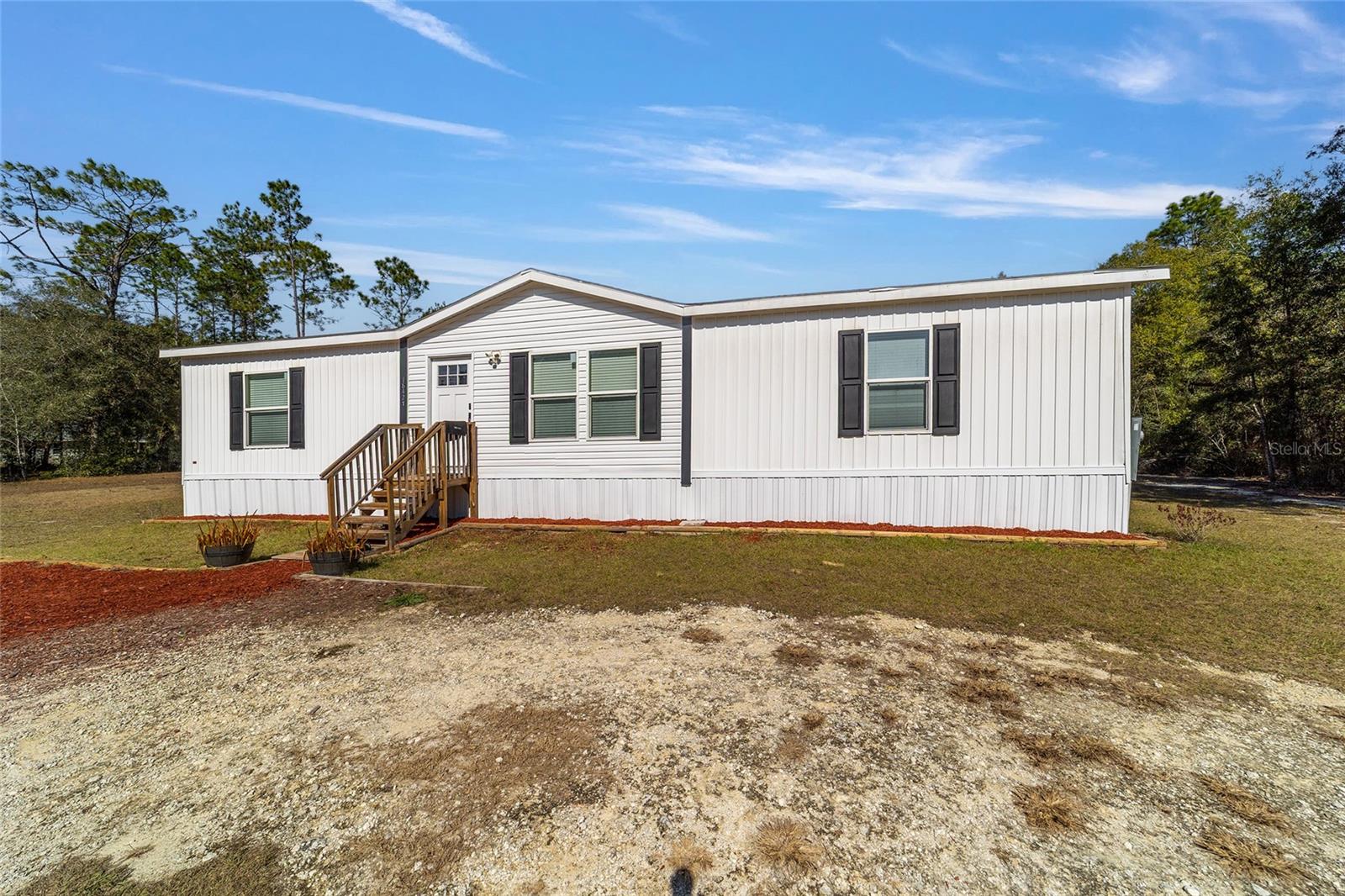 LAKE TROPICANA RANCHETTES - Residential