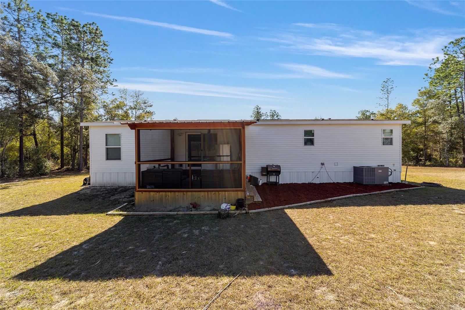 LAKE TROPICANA RANCHETTES - Residential