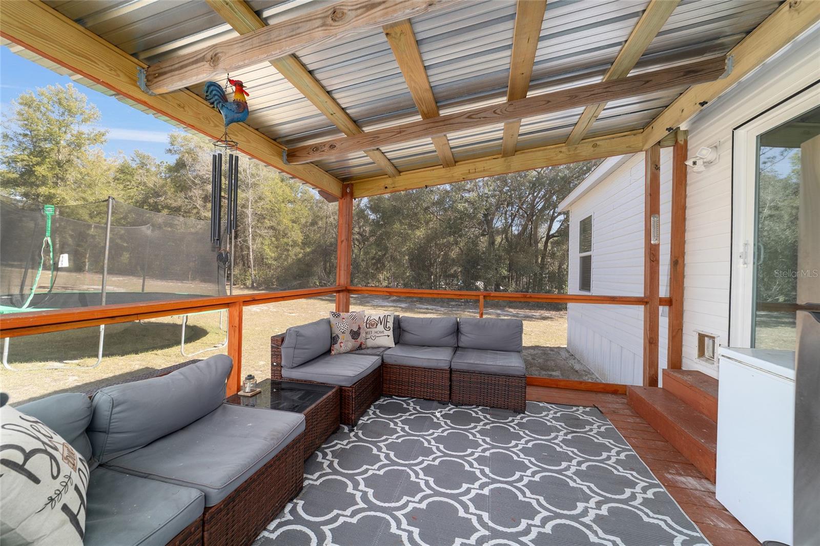 LAKE TROPICANA RANCHETTES - Residential