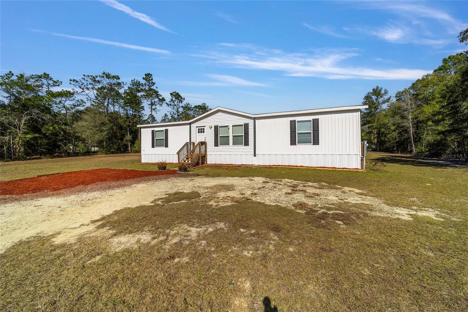 LAKE TROPICANA RANCHETTES - Residential