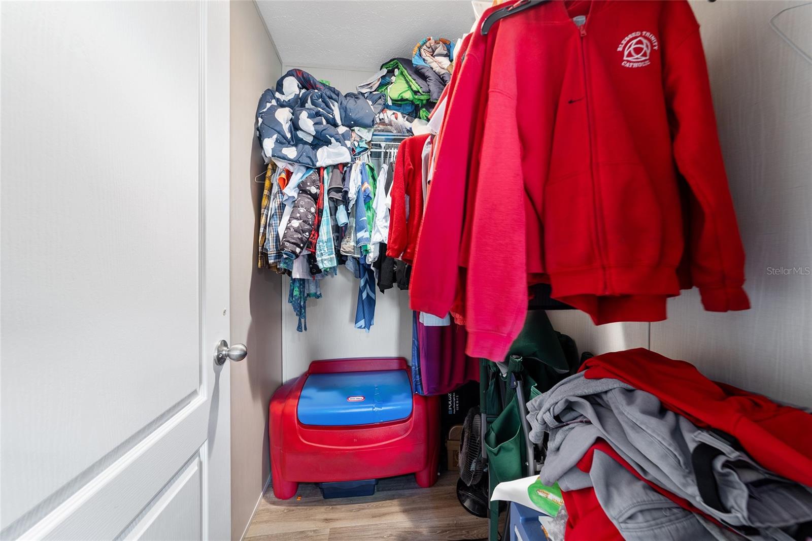 LAKE TROPICANA RANCHETTES - Residential