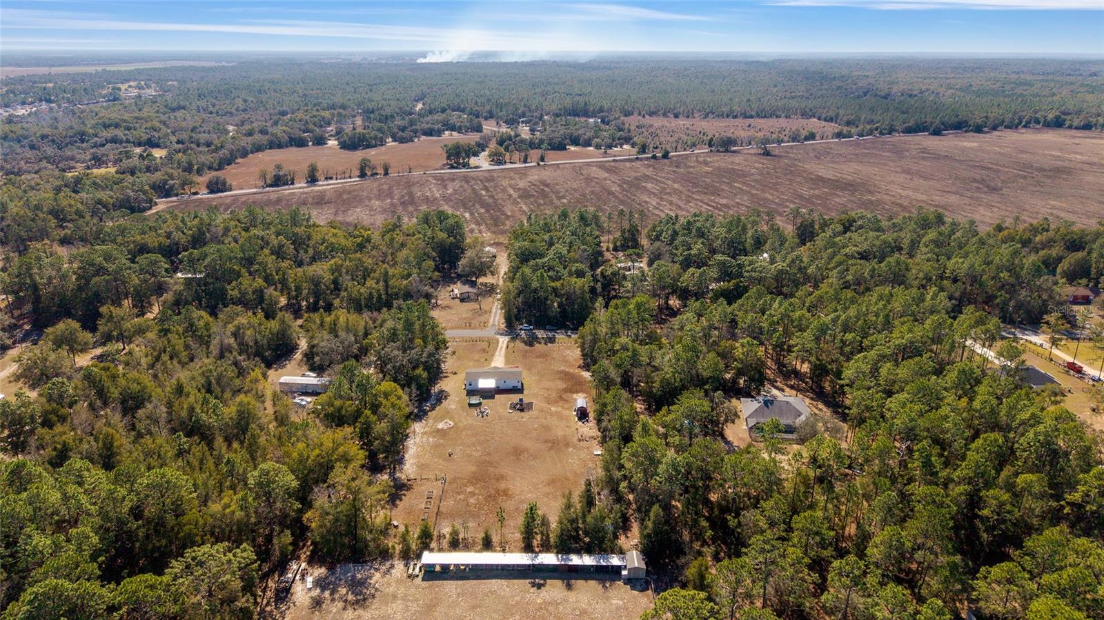 LAKE TROPICANA RANCHETTES - Residential