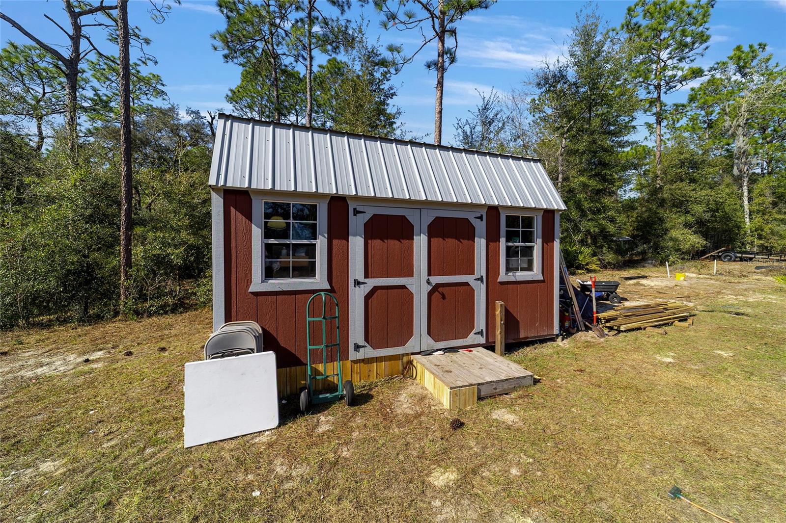 LAKE TROPICANA RANCHETTES - Residential