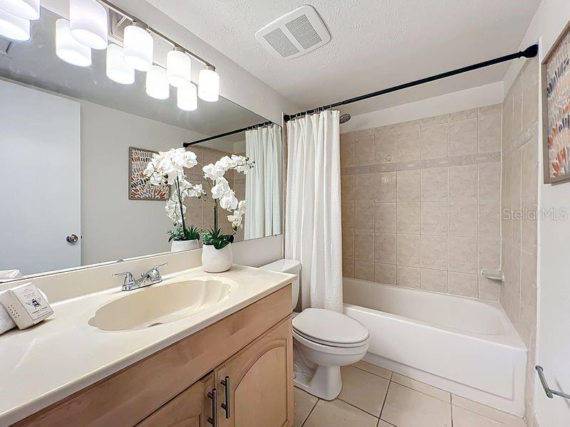 SANDY COVE - Residential