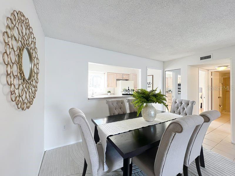 SANDY COVE - Residential