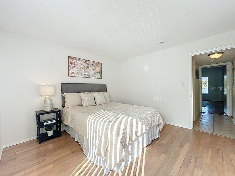 SANDY COVE - Residential