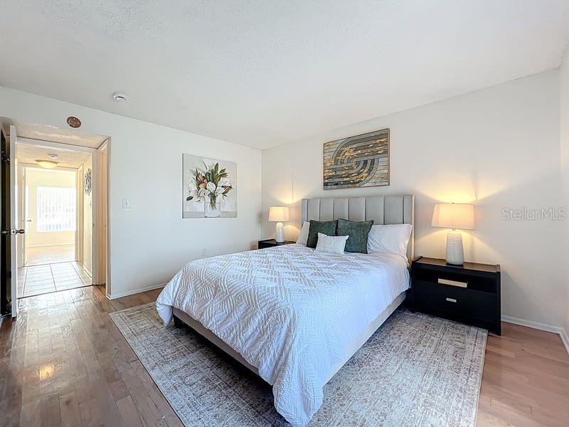 SANDY COVE - Residential