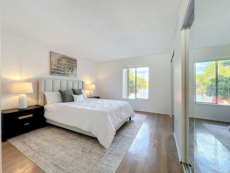 SANDY COVE - Residential